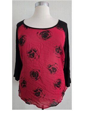 Torrid 3X red black rose chiffon raglan NWT